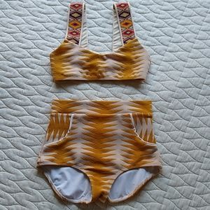 Seea XS Margo Top & S Georgia Bottoms in Areia